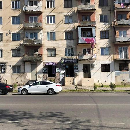 Shartava #1 Appartement Koetaisi Buitenkant foto