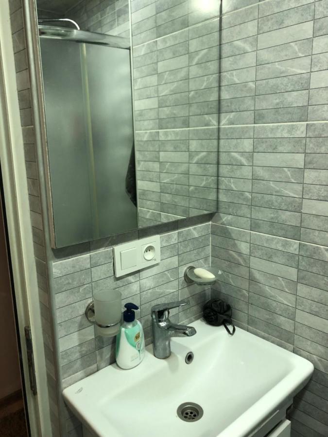 Shartava #1 Appartement Koetaisi Buitenkant foto